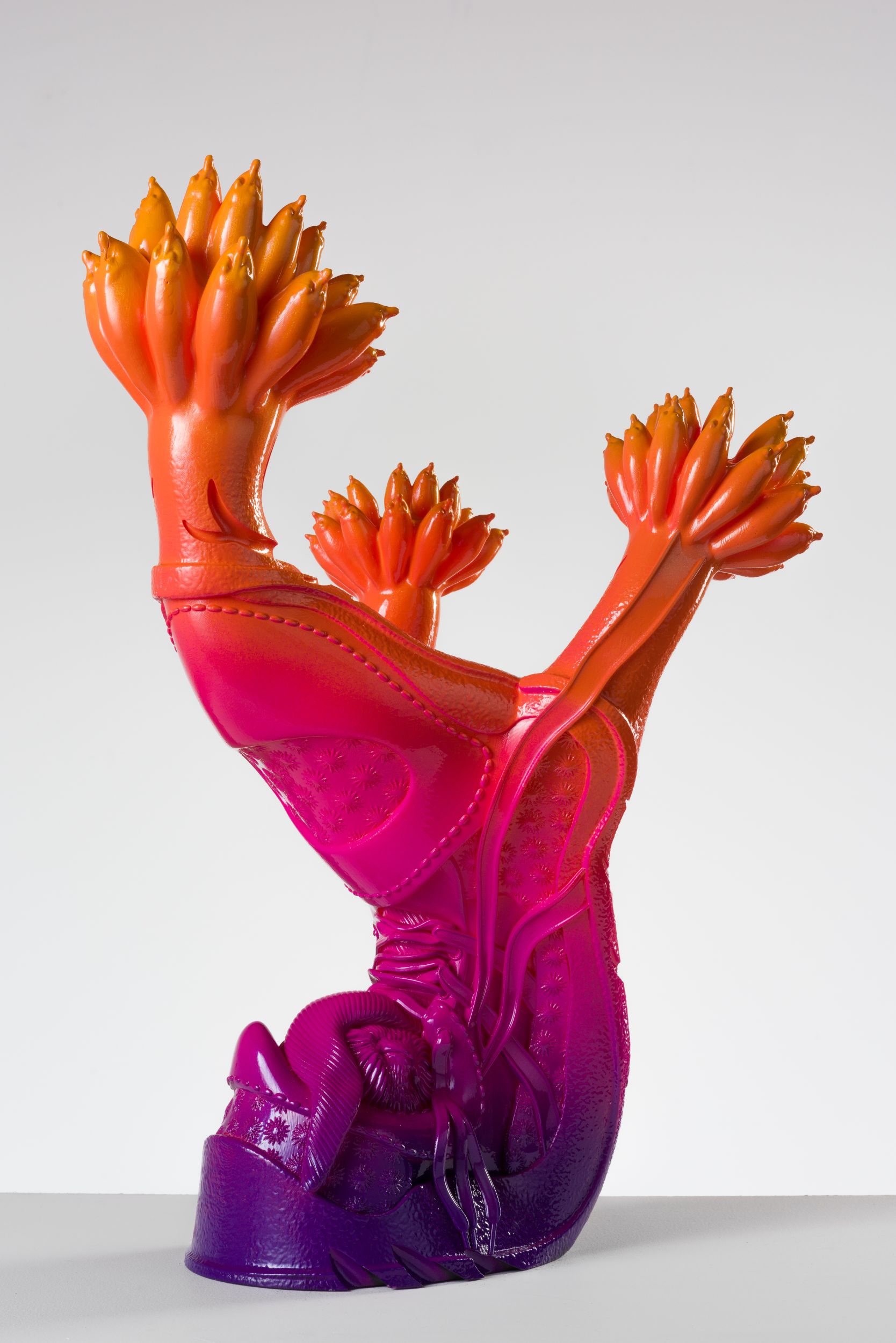 Shoeform (sprout), 2019
fibreglass, resin, automotive paint
Purchased by the Hamilton Gallery Trust Fund 2020 